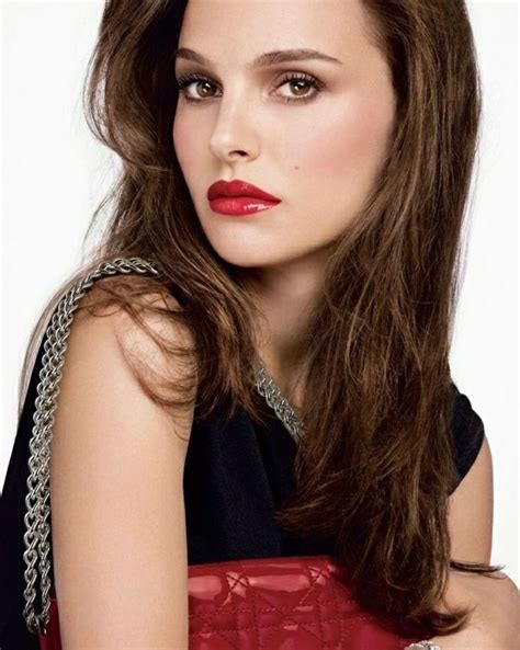 Natalie Portman red lipstick